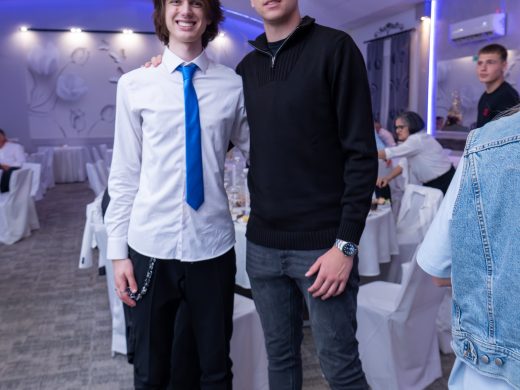 DZ8_3455